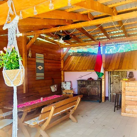 Ferienhaus Tanya Indira *